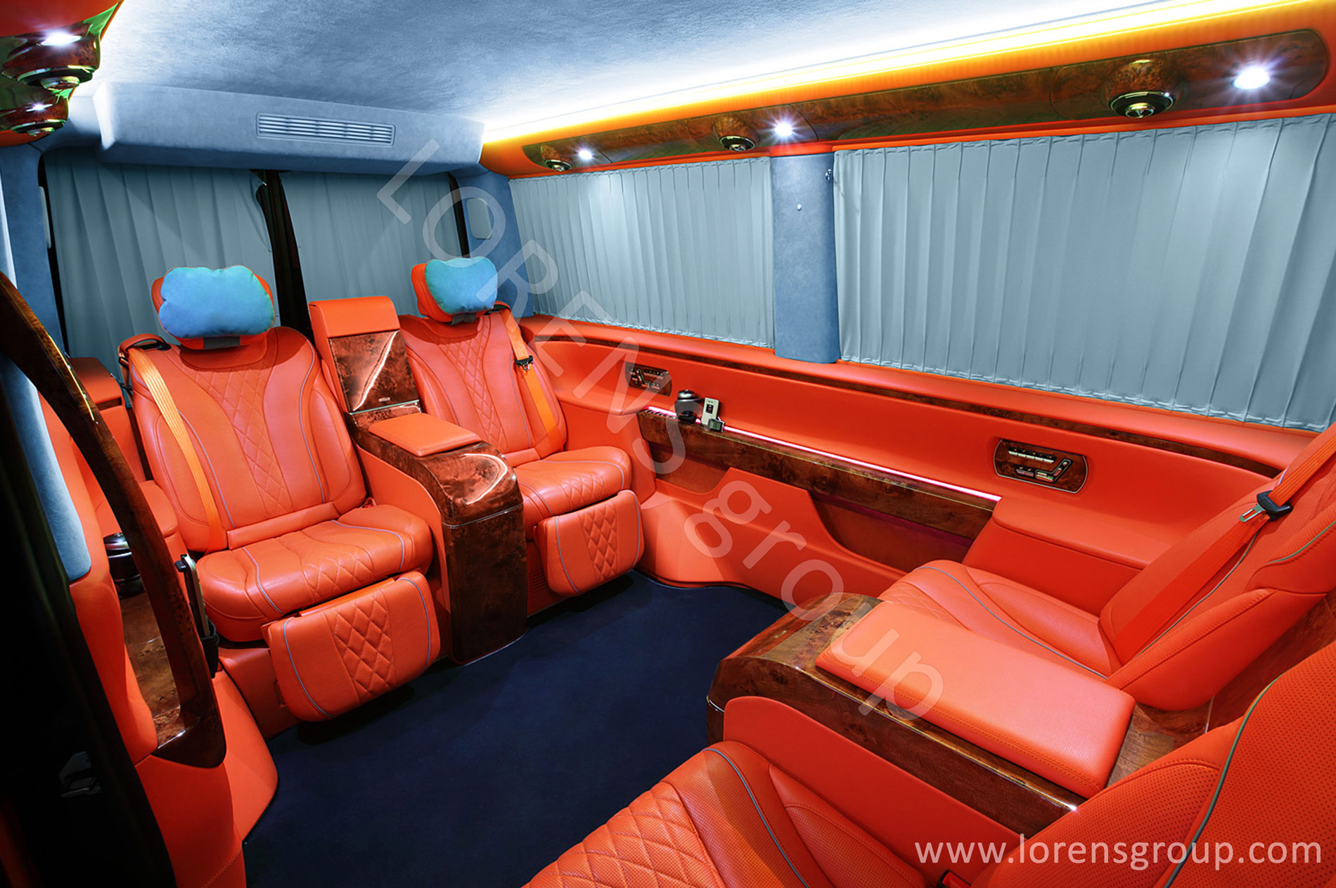 Вип офис на колесах в Mercedes-Benz Sprinter
